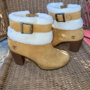 Timberland women heel boots